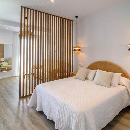 Antonella Suites Fuentes de Andalucia Екстер'єр фото